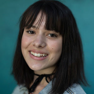 Meet your Posher, Delphine